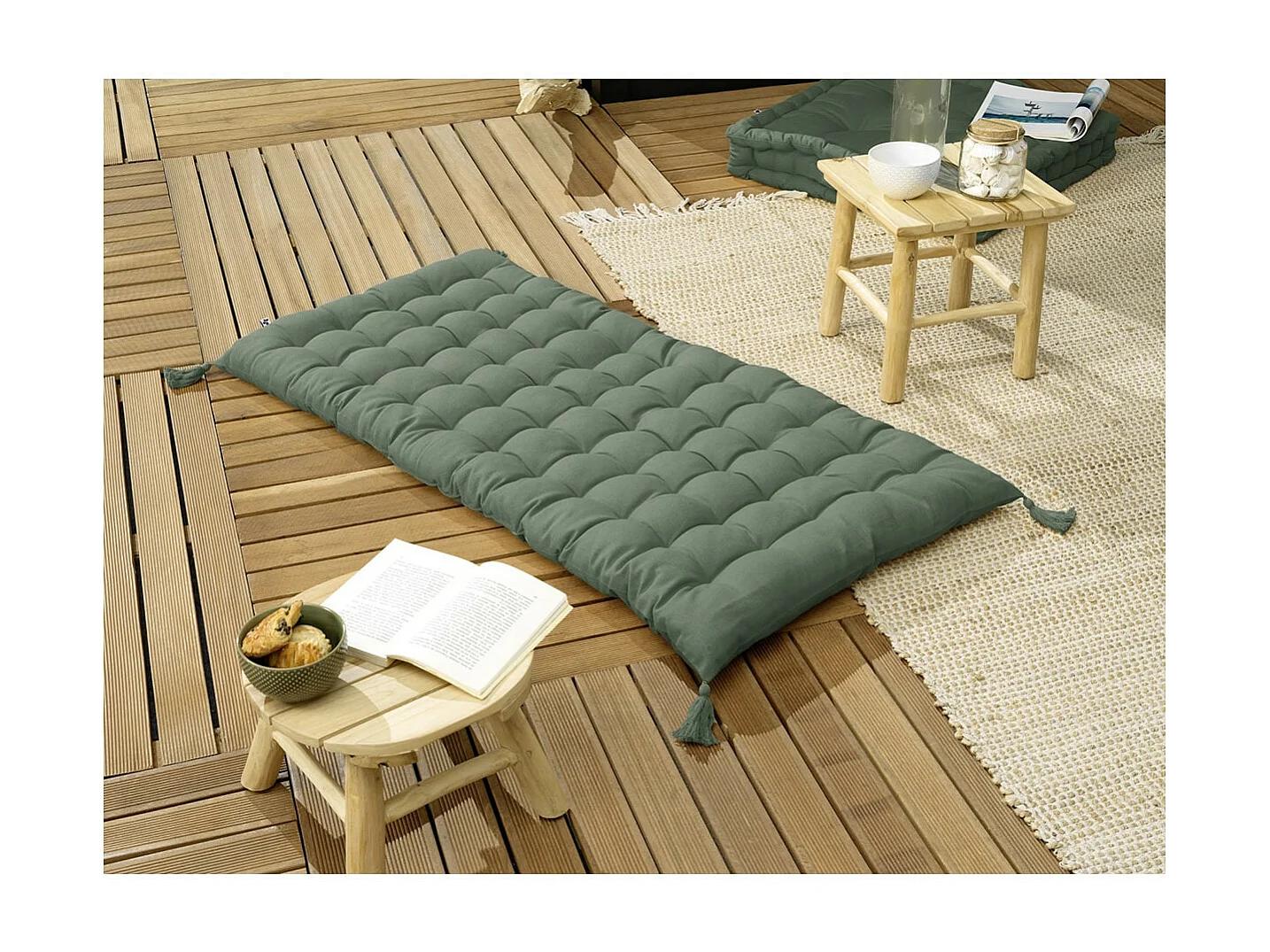 SOPHIE - Matelas de Sol avec pompons 60x120cm Coton Coloris Romarin