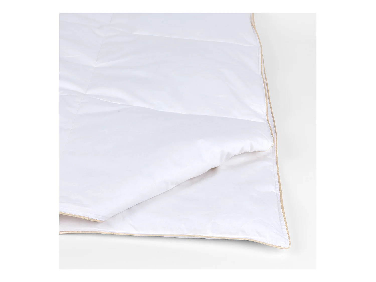 Couette nordique 85% duvet 250 gr/m² pour l'automne/hiver