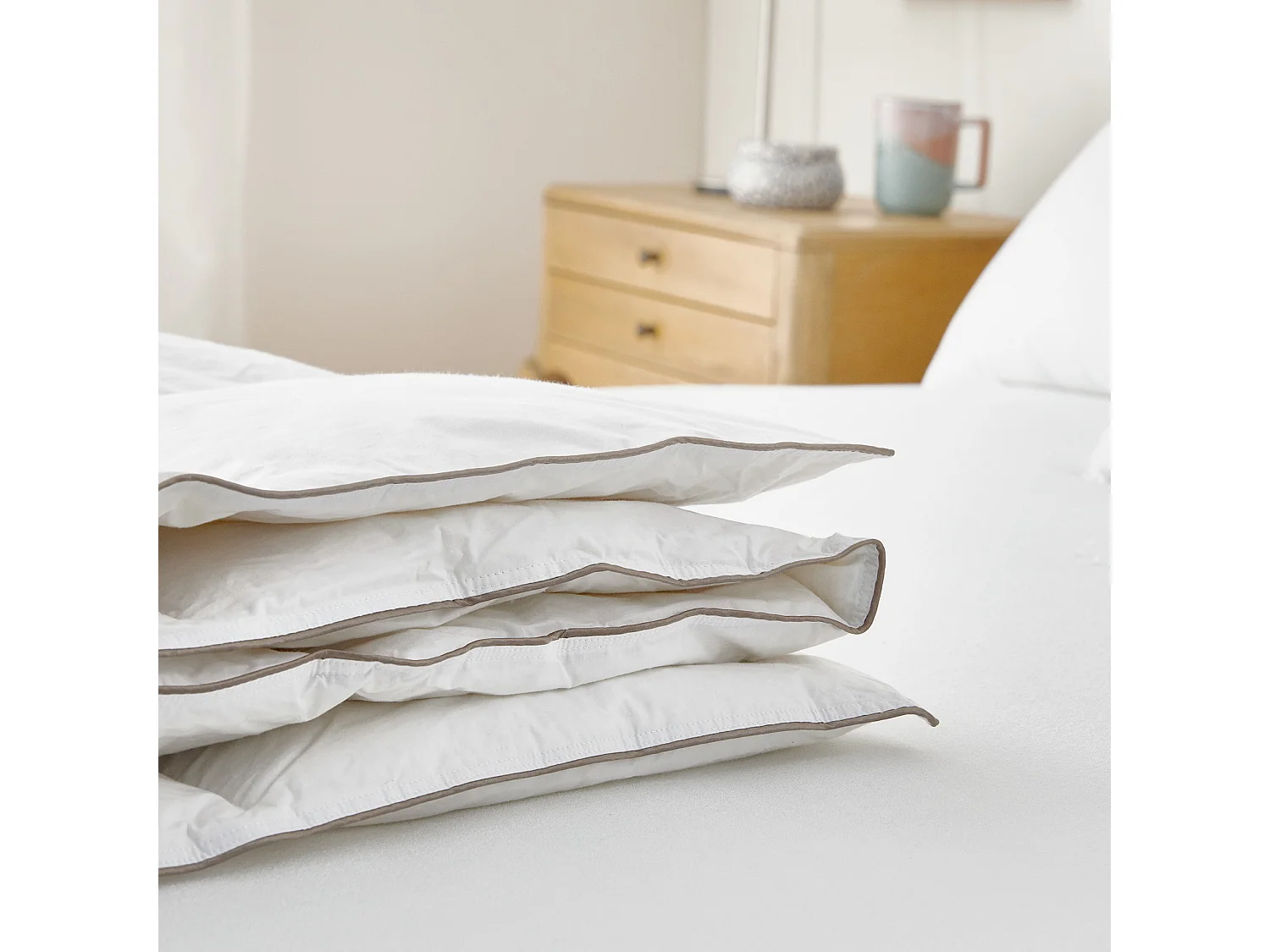 Edredão Nórdico Premium 280 x 240 cm | PIKOLIN HOME | 85% Penugem | Outono-Inverno | Outono-Inverno