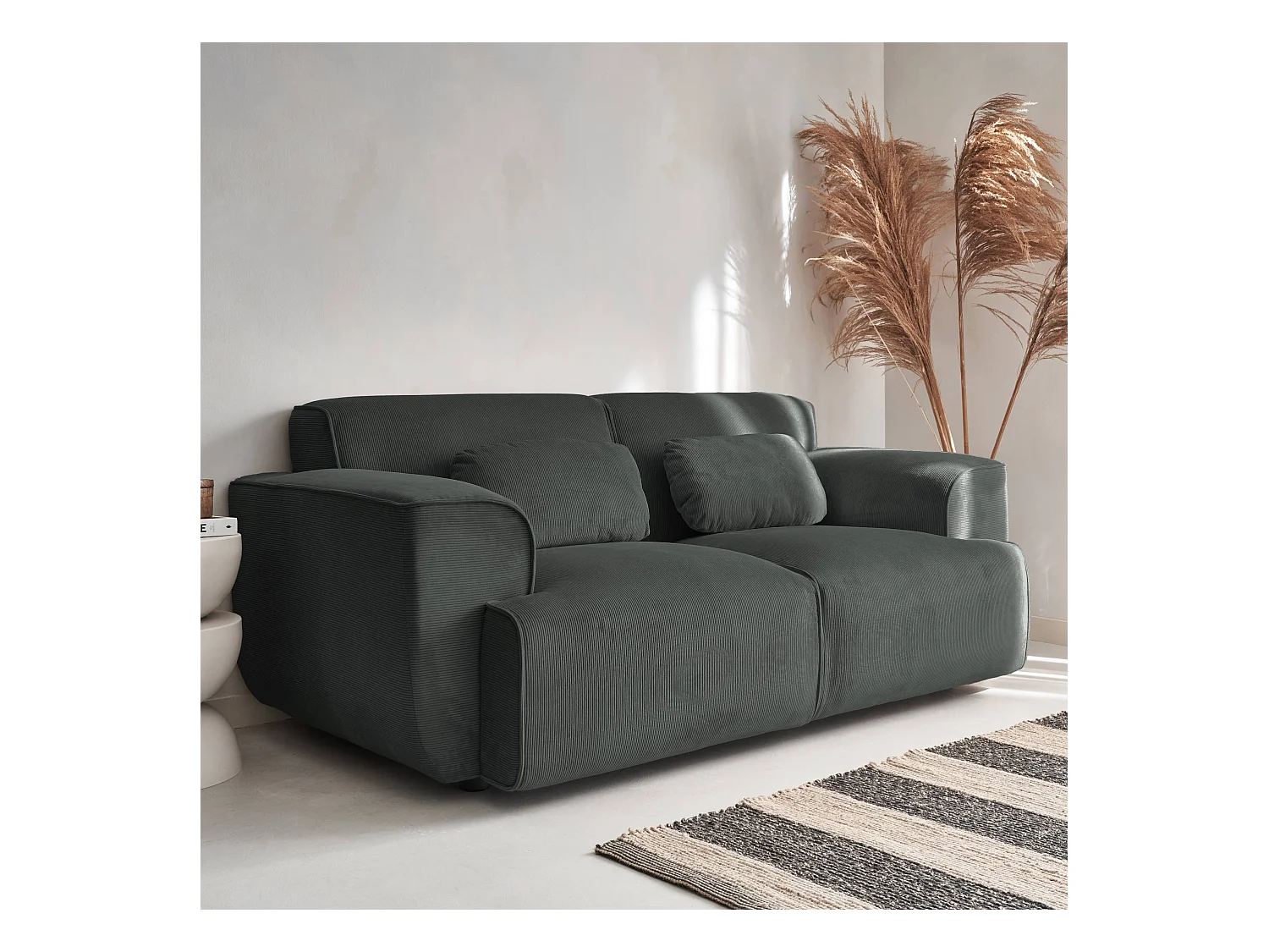 Canapé Wallas. 2 places. tissu velours côtelé gris foncé L 180 x P 98 x H 73cm
