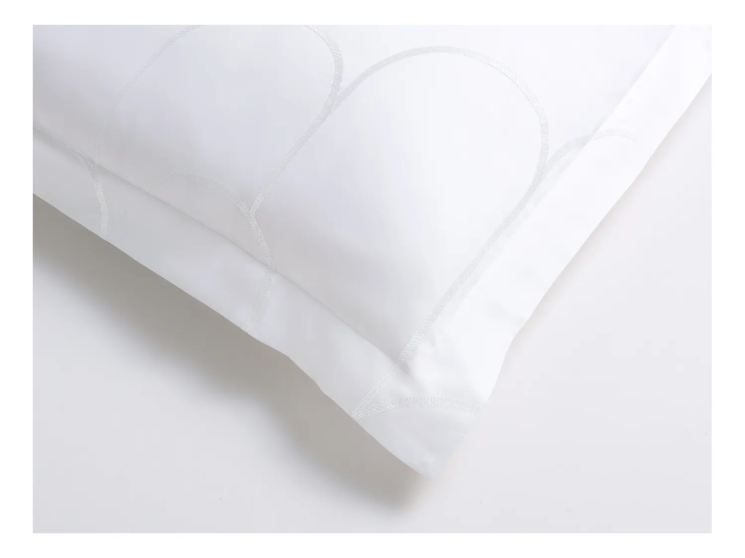 Juego de cama bordado en satin de algodón 100% 120 hilos/cm² - Funda nórdica 220 x 240 cm + 2 fundas de almohada 65x65 cm - Blanco - RIVANA de PALACIO