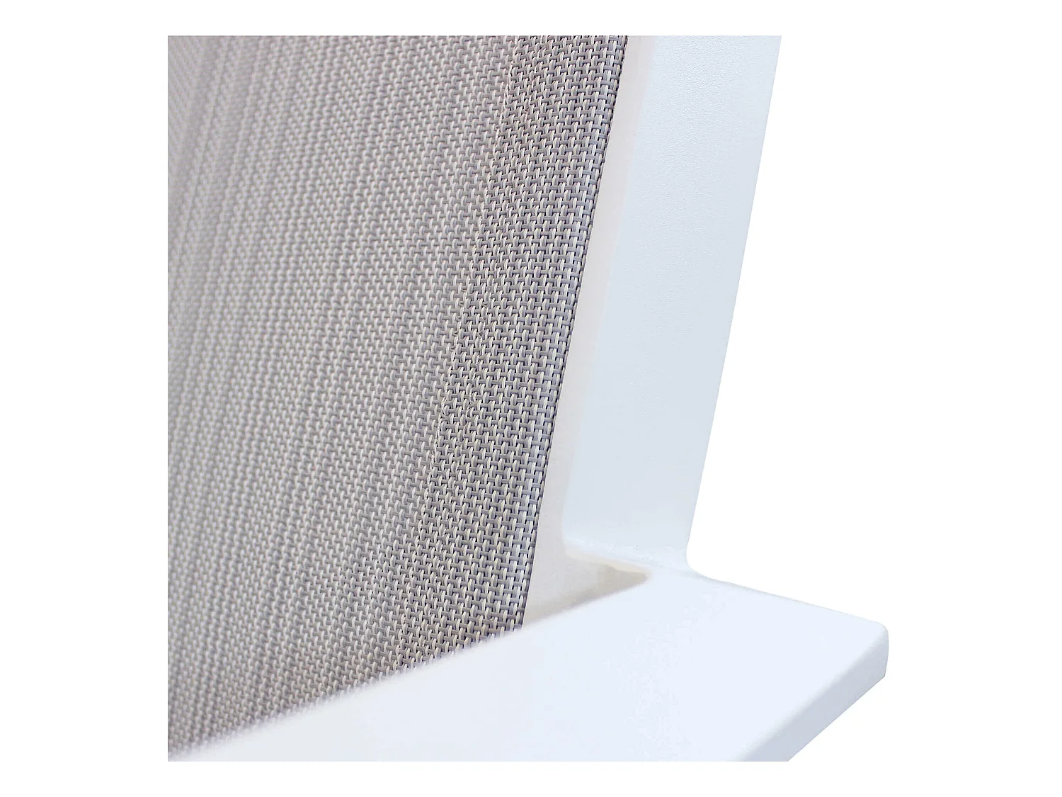 MilaniHome.it - Poltrona Impilabile In Alluminio Bianco Da Esterno Giardino, Per Ristorante Agriturismo Albergo Hoteldi coloreBianco