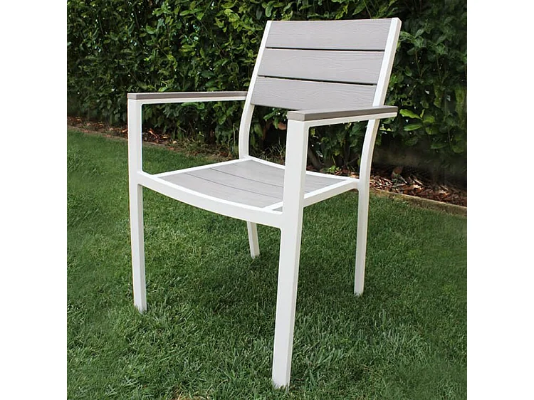 MilaniHome.it - Poltrona Impilabile In Alluminio Bianco Per Giardino Portico Terrazzo, Per Locali, Bar, Ristoranti, Agriturismo, Pasticceriedi coloreBianco