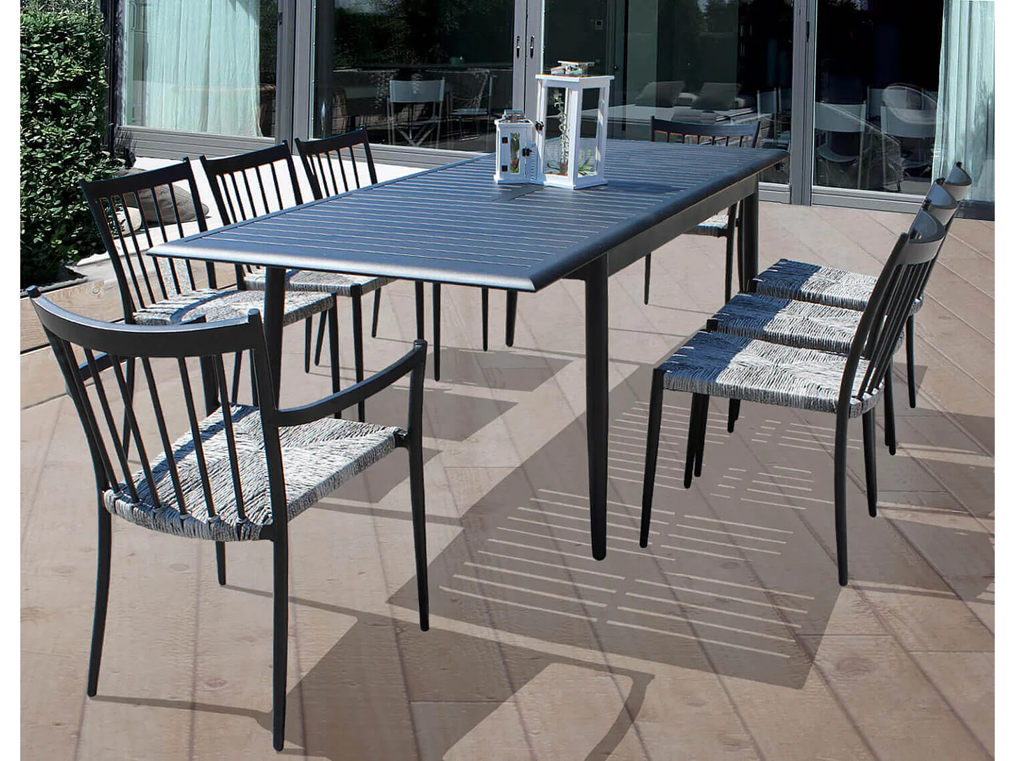 MilaniHome.it - Poltrona Da Giardino In Alluminio E Rattan Sintetico Impilabile Colore Antracite,Grigiodi coloreAntracite