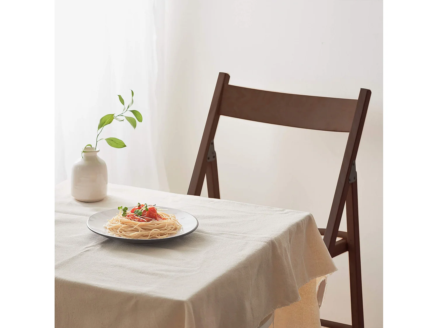 MilaniHome.it - Sedia Da Giardino Pieghevole In Legno Salvaspaziodi coloreTinta noce