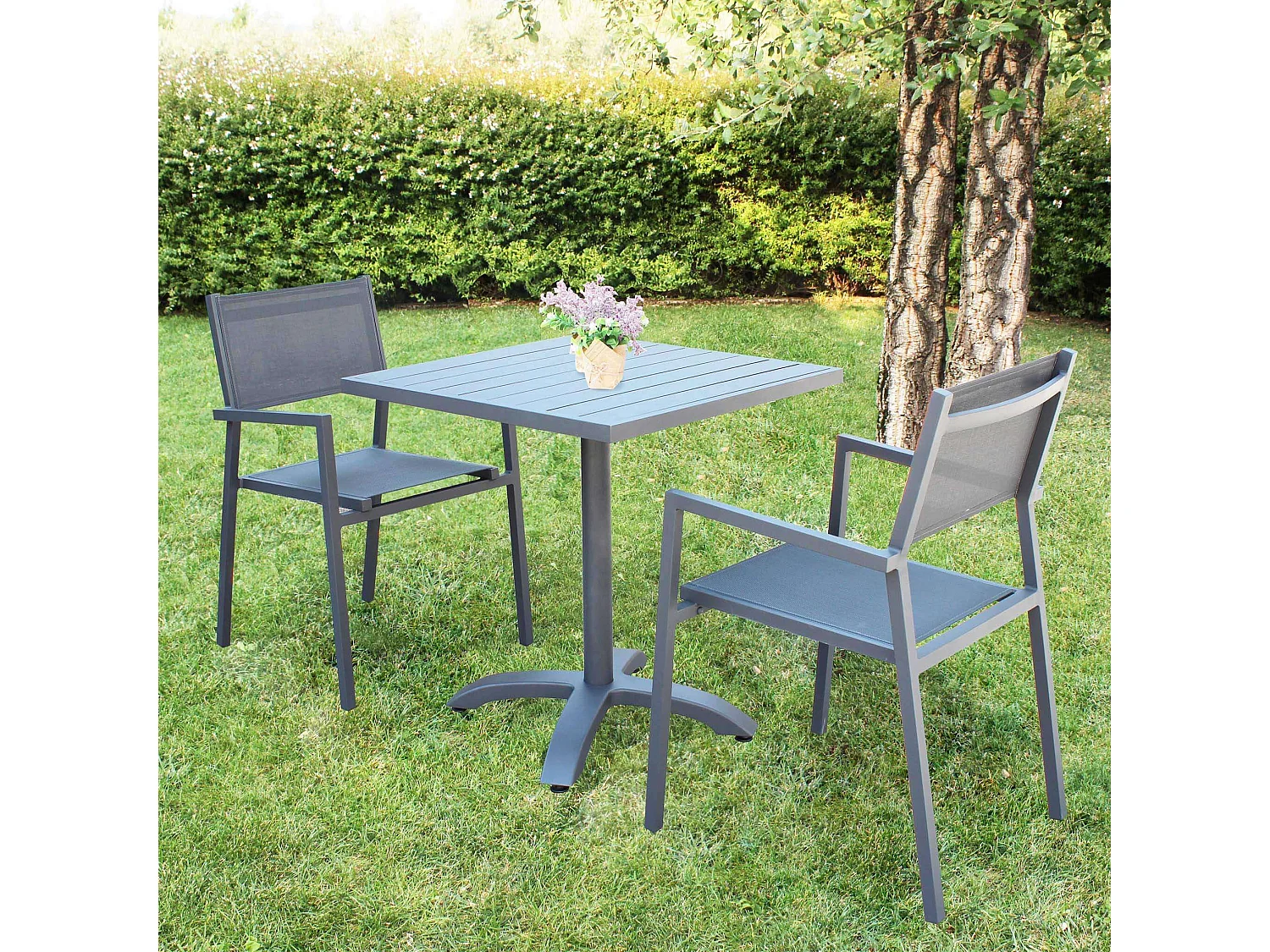 MilaniHome.it - Poltrona Impilabile In Alluminio E Textilene Antracite Da Esterno Per Bar Pub Ristorante Agriturismo Pasticceria Albergo Hoteldi coloreAntracite