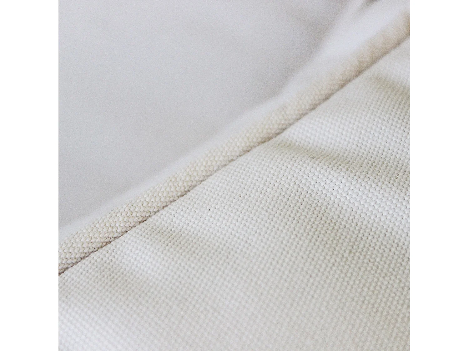 MilaniHome.it - divano da 2 posti da esterno in teak di design per esterno giardino cm 131,5 l x 92 p x 77 hdi coloreBianco