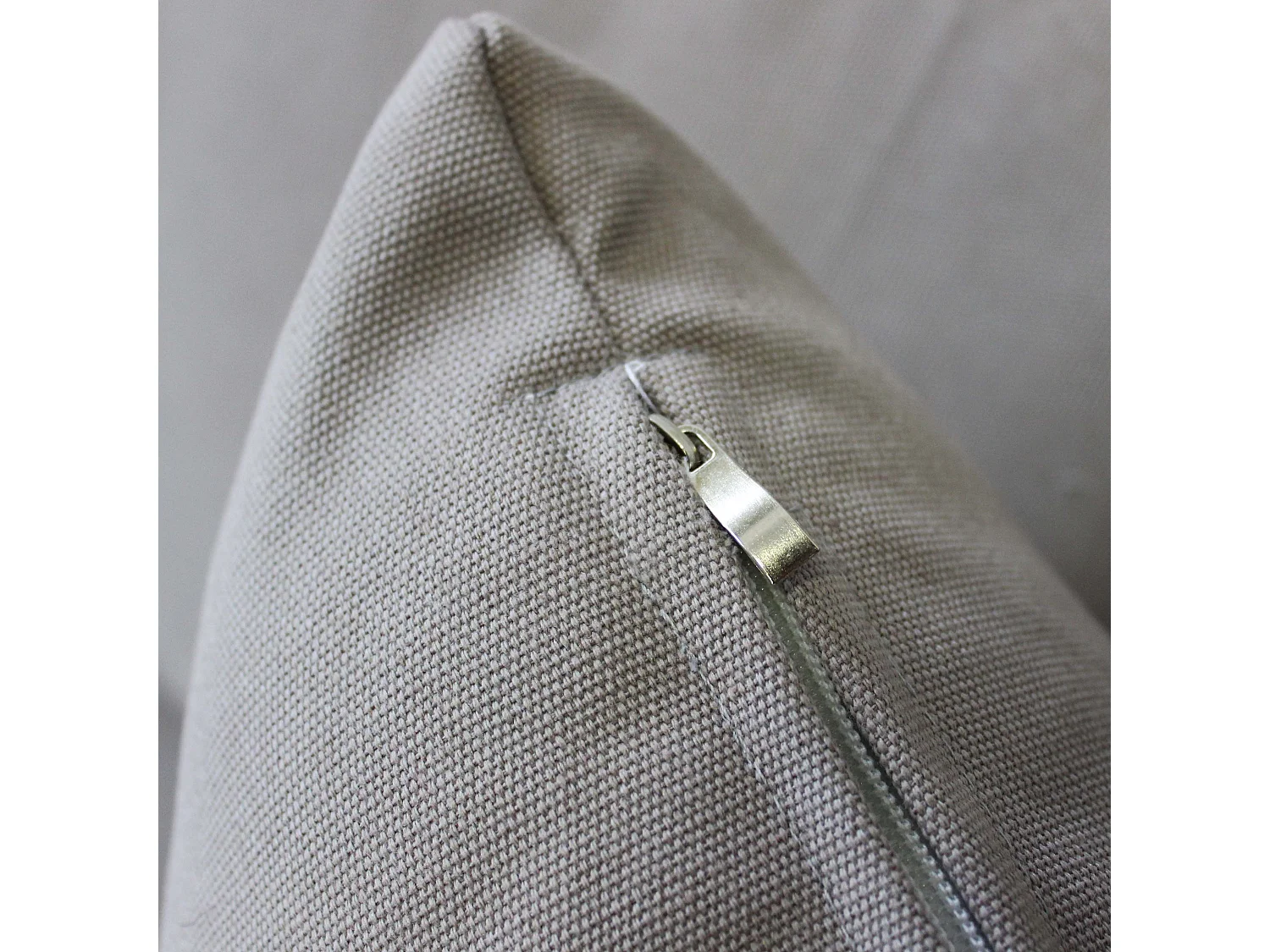 MilaniHome.it - divano da giardino in bamboo di design per esterno giardino cm 195 l x 67 p x 80 hdi coloreGrigio