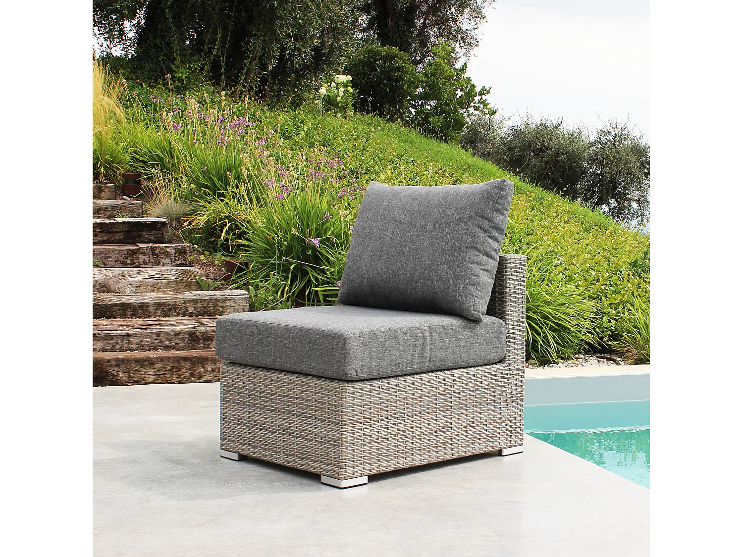 MilaniHome.it - poltrona centrale per salotto modulare da esterno in alluminio e wicker di design per esterno giardino cm 62 l x 77 p x 65 hdi coloreGrigio