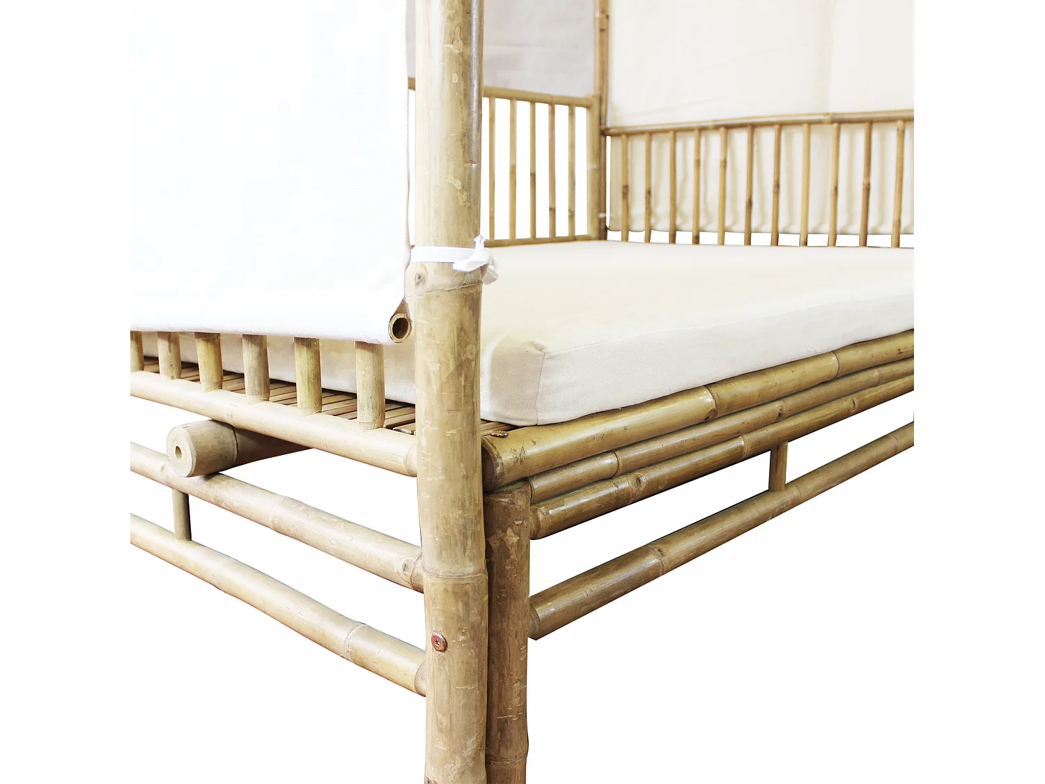 MilaniHome.it - divano letto da giardino in bamboo di design per esterno giardino cm 210 l x 150 p x 240 hdi coloreBianco