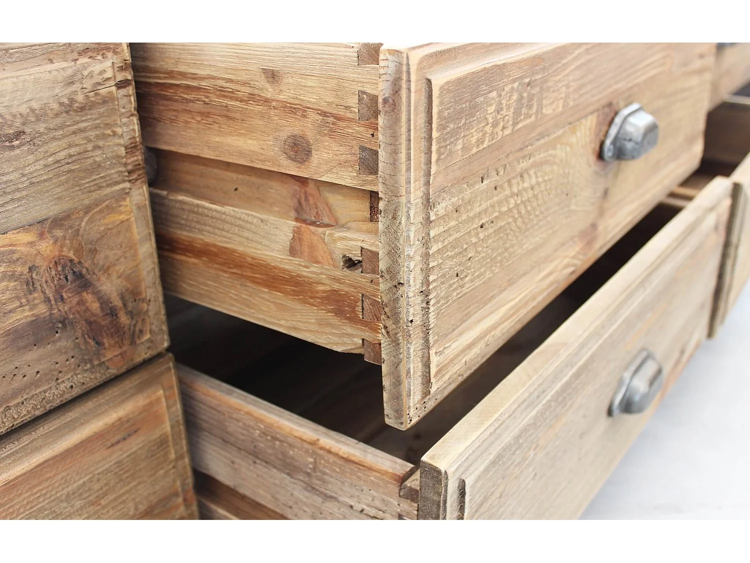 MilaniHome.it - Porta TV con 6 cassetti in legno di pino riciclato di design moderno in legno invecchiato pezzo unico cm 180x45x55 hdi coloreMarrone