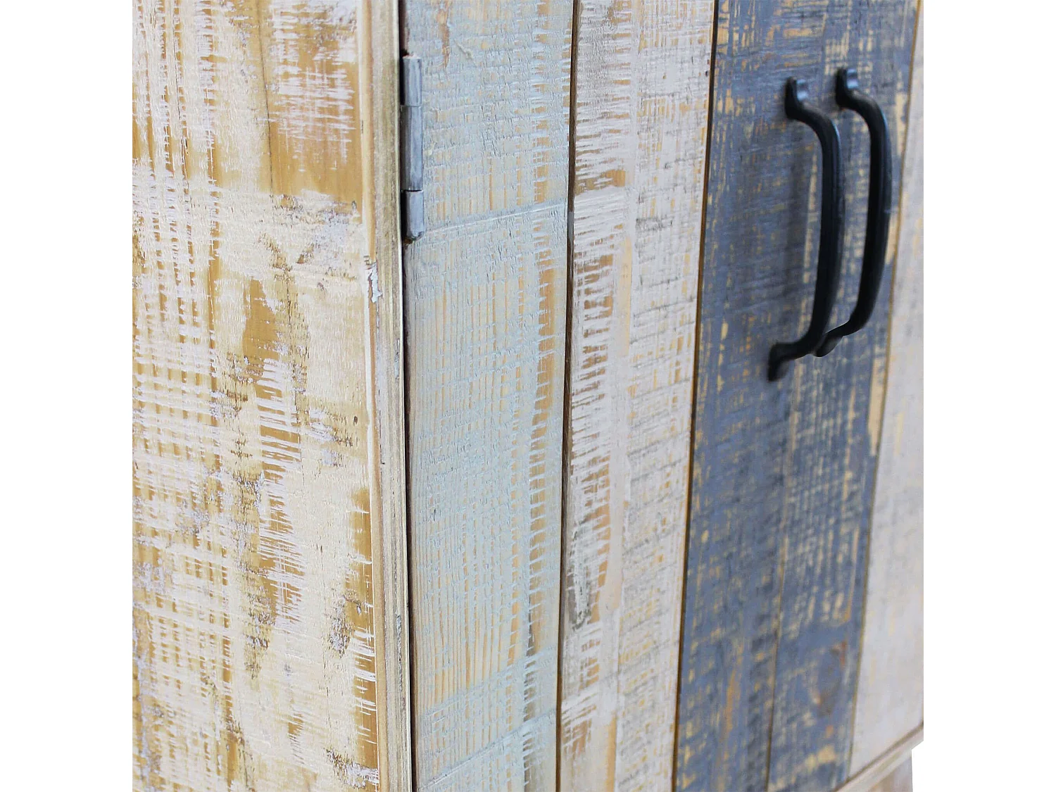 MilaniHome.it - Comò Comodino In Legno Colorato Con 2 Ante Stile Vintage Moderno Per Camera Da Lettodi coloreMulticolor