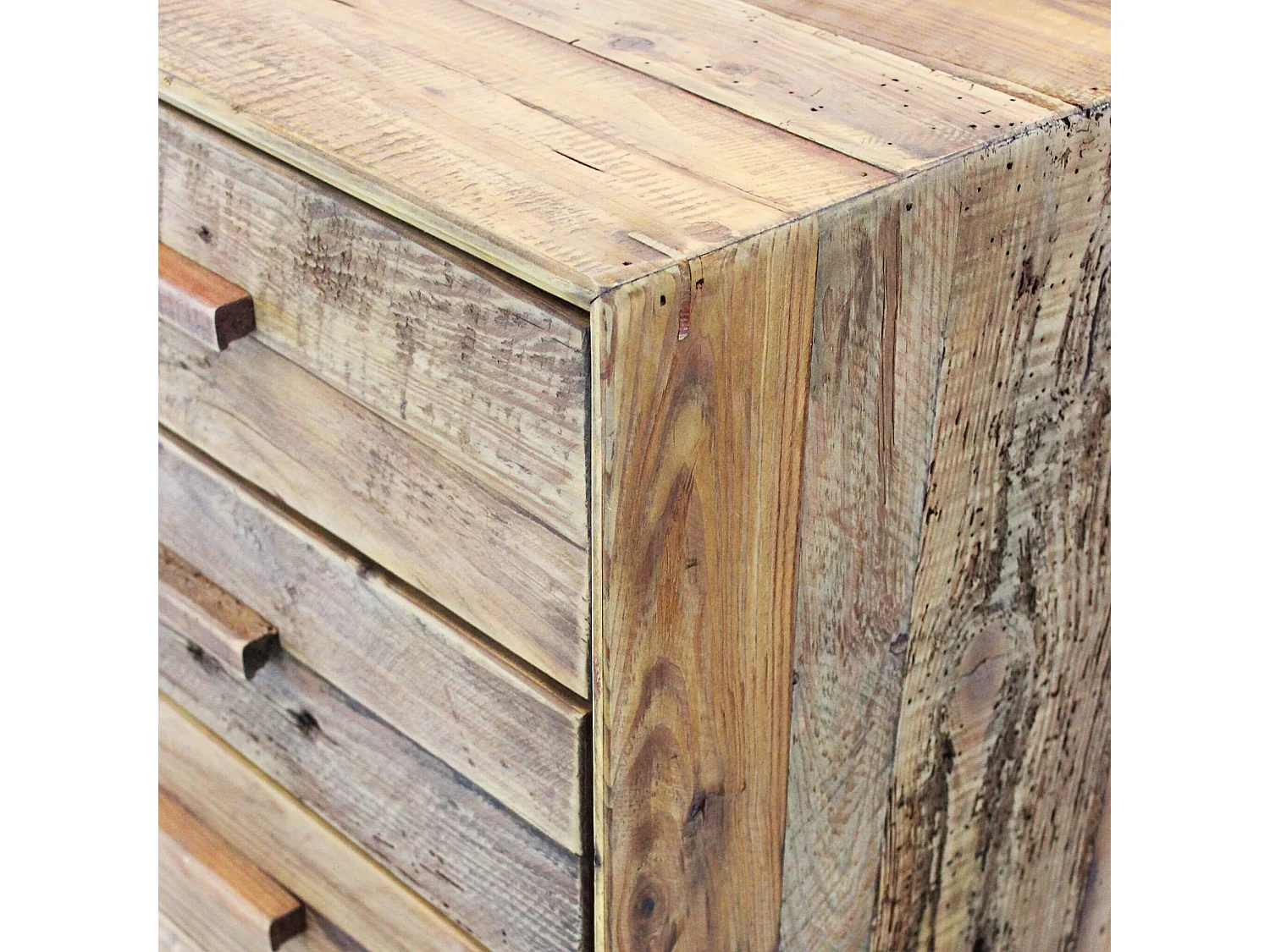 MilaniHome.it - cassettiera di design moderno in legno di pino riciclato massiccio stile moderno vintagedi coloreMarrone