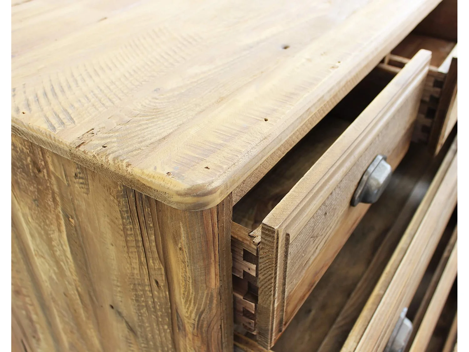 MilaniHome.it - cassettiera con 5 cassetti in legno di pino riciclato di design moderno in legno invecchiato pezzo unico cm 90x48x100 hdi coloreMarrone