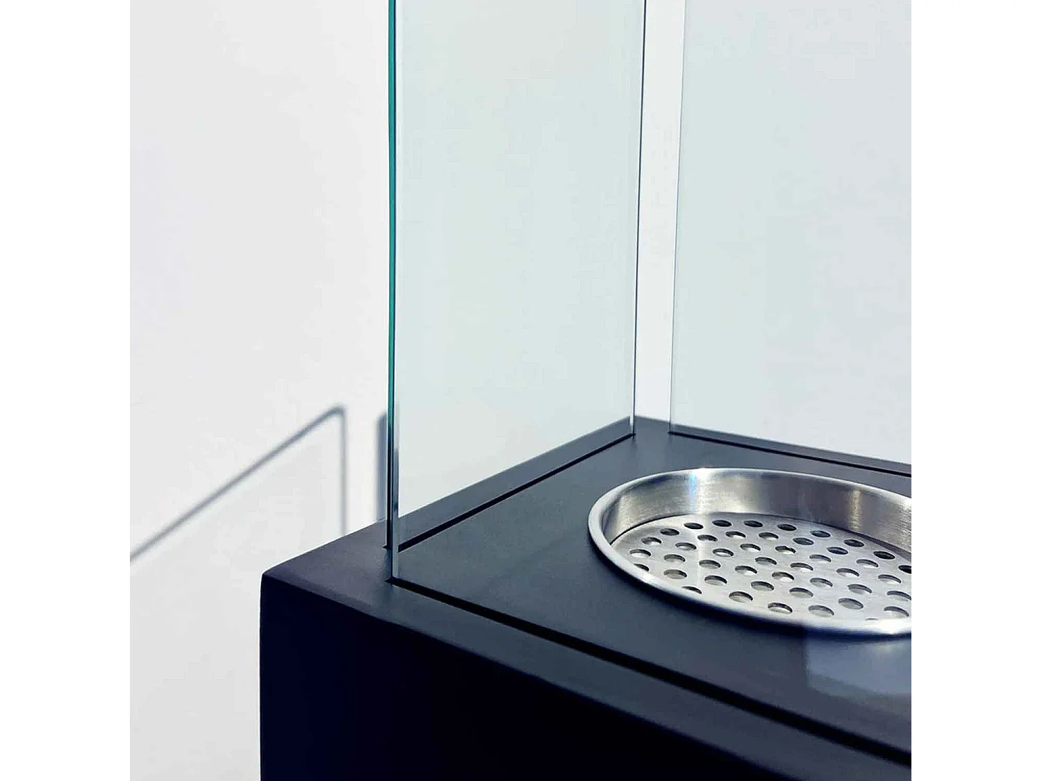 Capri - Chimenea de bioetanol para exterior 20x20x110 cm, color negro