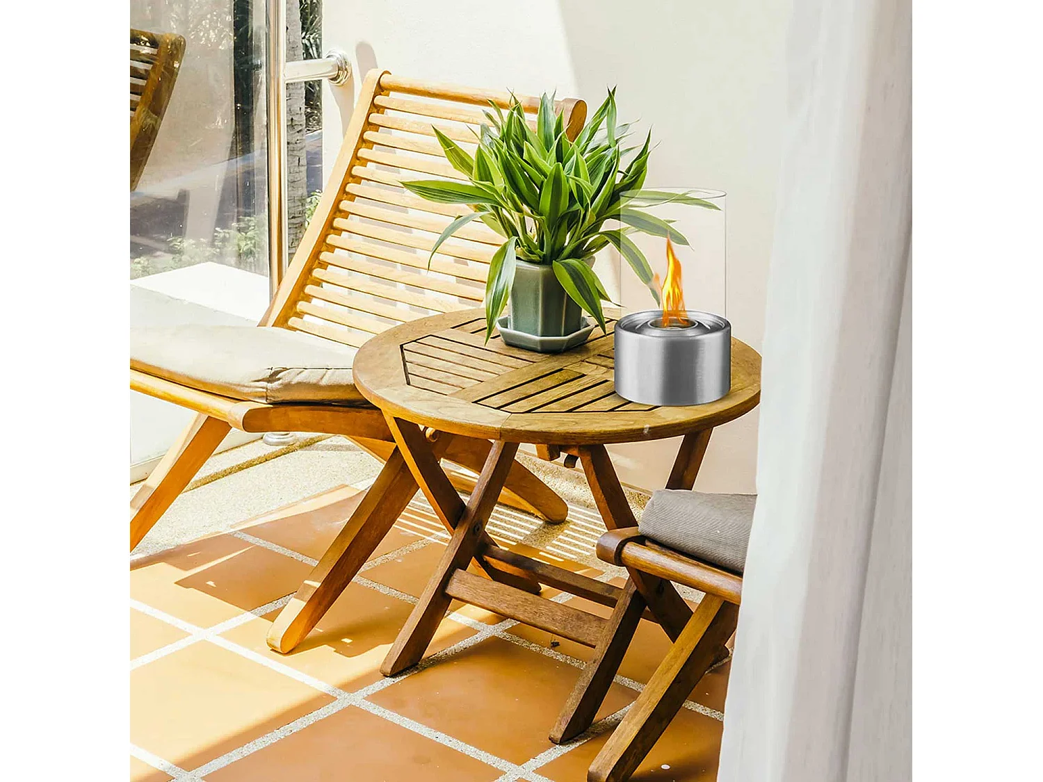 Marsiglia - Camino a bioetanolo da tavolo per interni ed esterni ø16 x H27 cm, colore silver