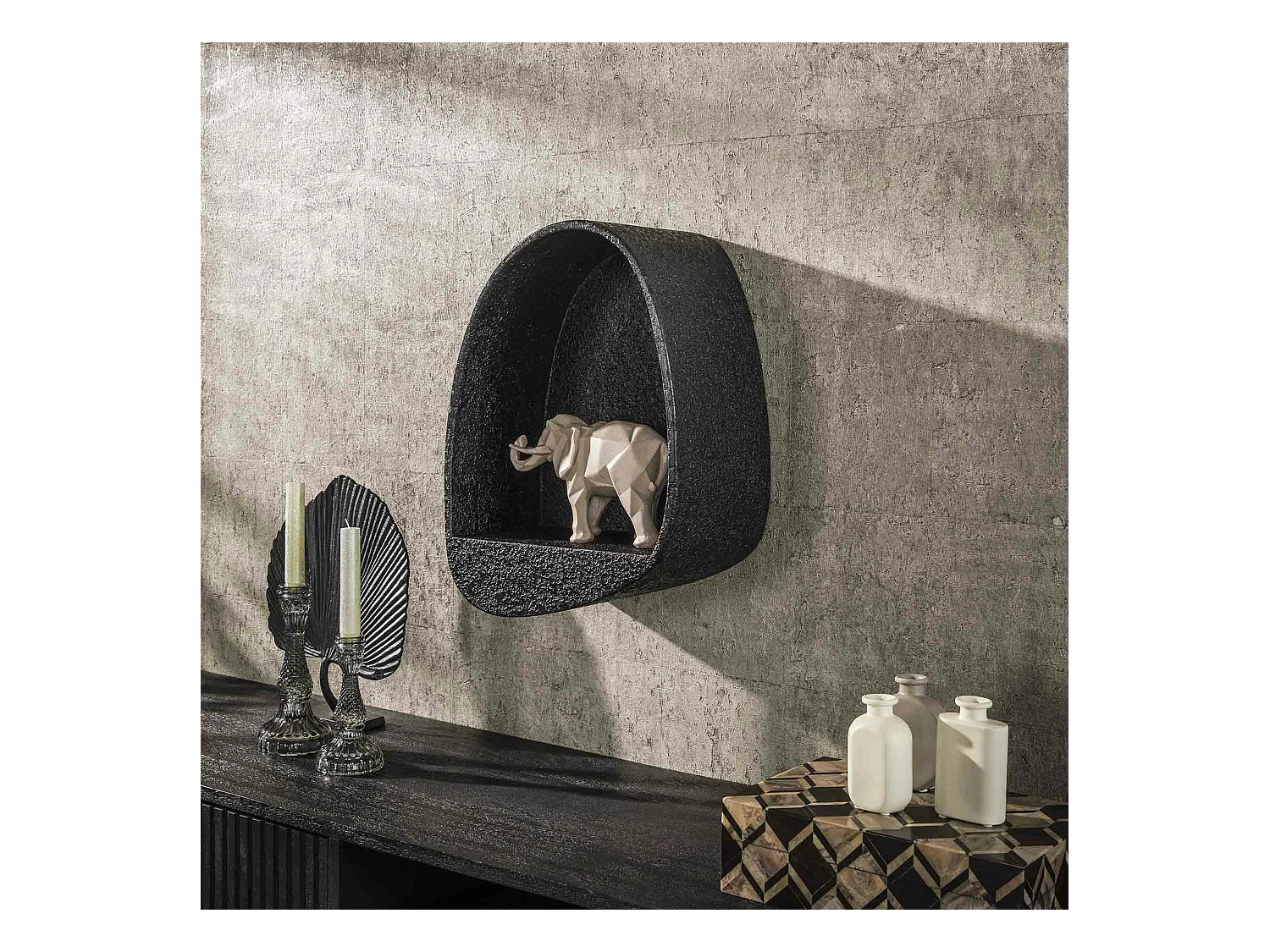 Etagère murale noire forme organique 46 cm TAJ
