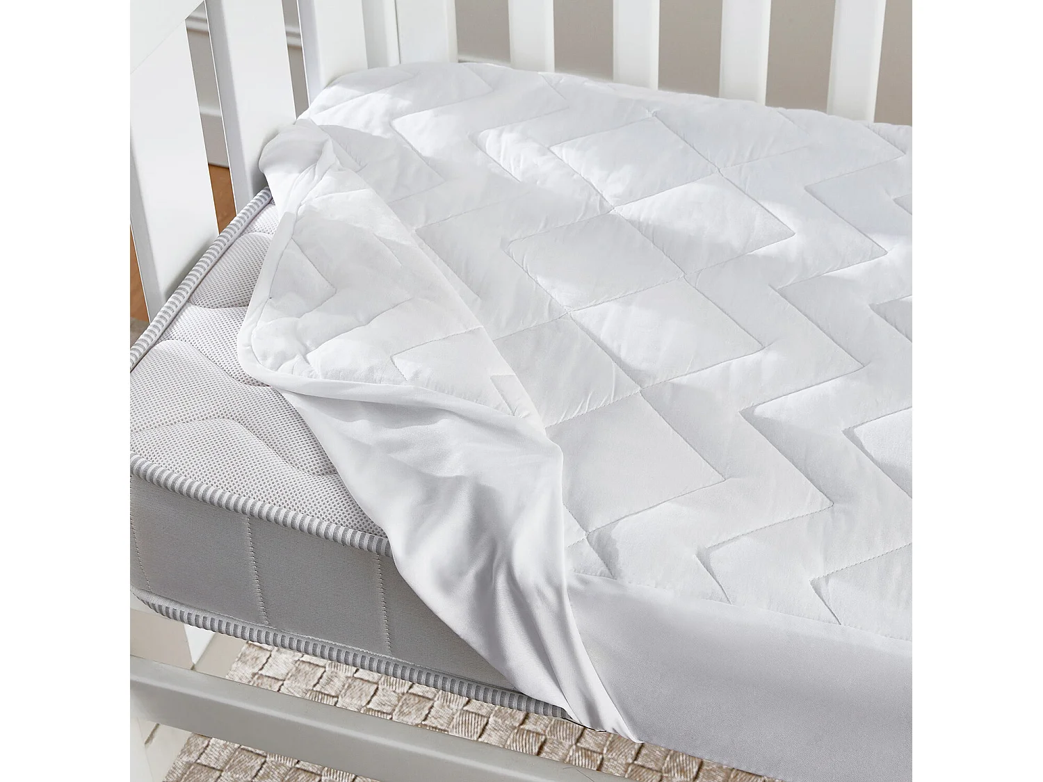 Protège-matelas de 200 x 196 cm en coton de 3 cm - ESSENTIAL de PIKOLIN HOME