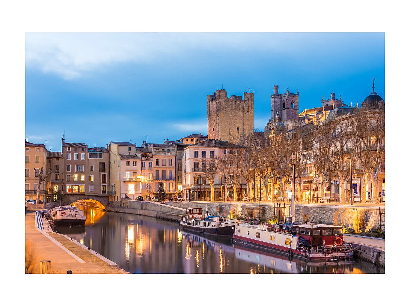 Tableau sur toile Narbonne de nuit 65x97 cm