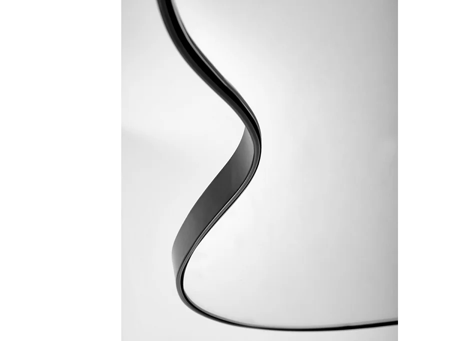 Miroir mural 56 x 90 cm en aluminium brossé noir Ely