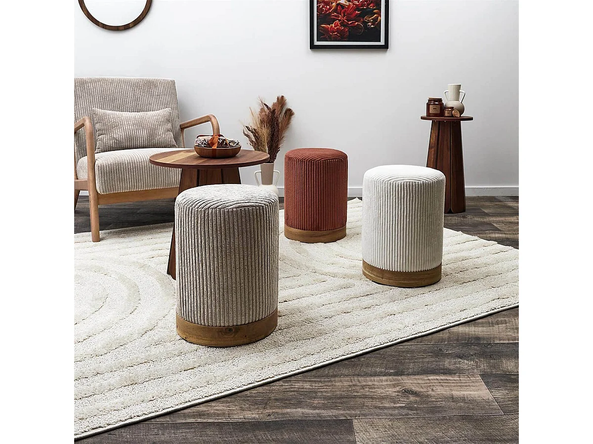 AMORY - Pouf en velours côtelé coloris taupe socle en MDF