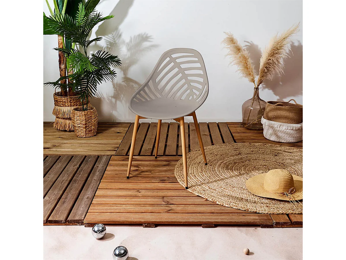 SAORI - Lot de 4 Chaises de Jardin Coque Plastique Ajourée Taupe Pieds Métal