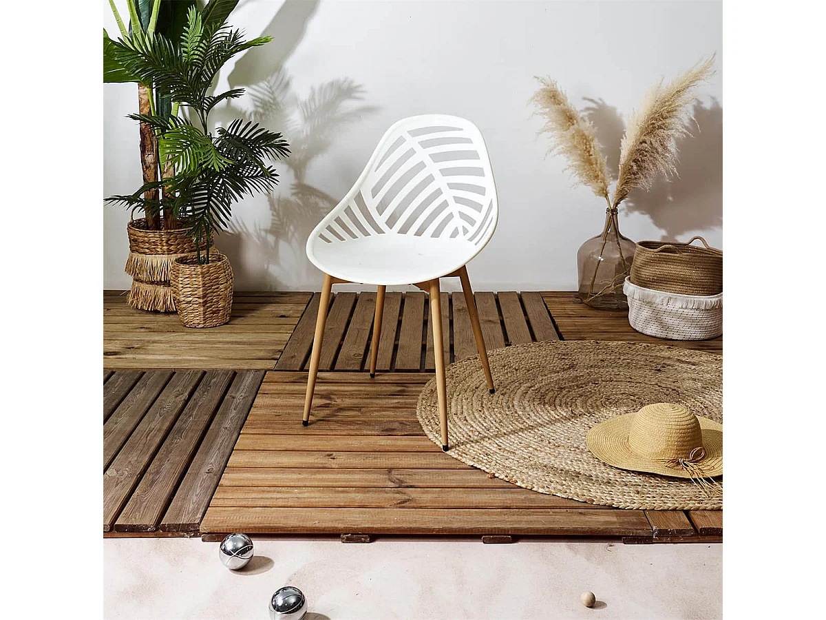 SAORI - Lot de 4 Chaises de Jardin Coque Plastique Ajourée Blanc Pieds Métal