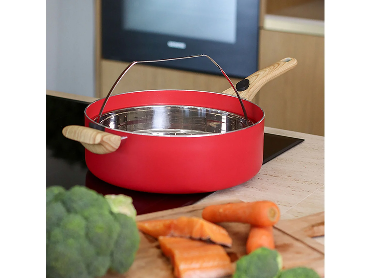 Menastyl - Set Culinaire Multi- Usage Magenta 28cm En Aluminium Recycle