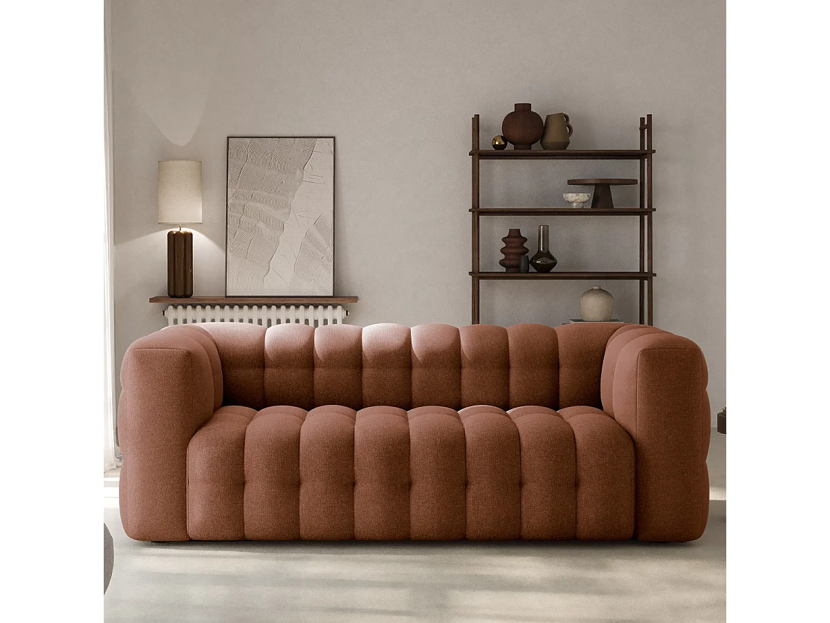 Canapé capitonné 3 places en tissu chenille terracotta - Cester