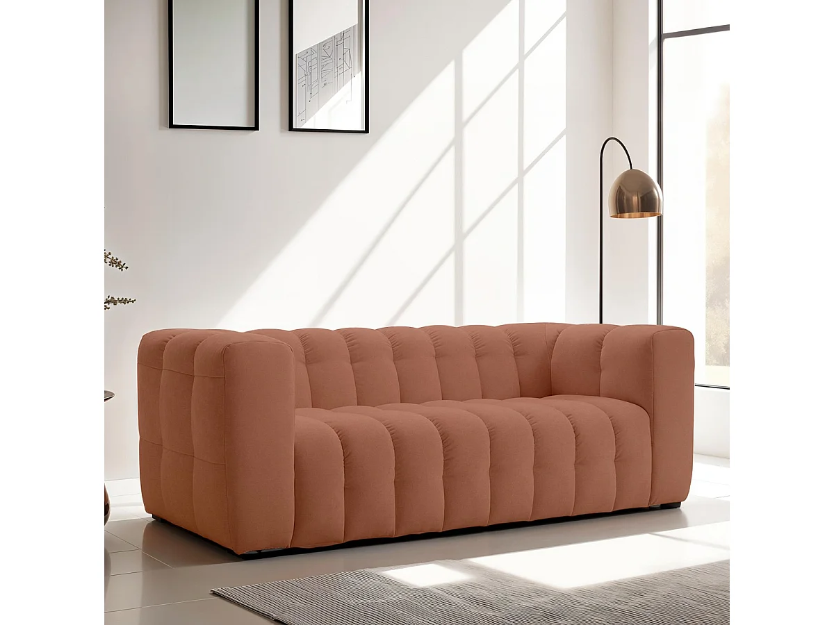Canapé capitonné 3 places en tissu chenille terracotta - Cester
