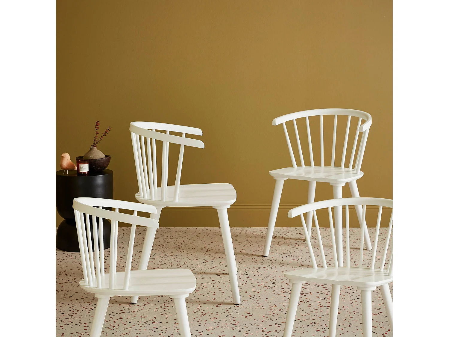 Set di 4 sedie in legno, bianco