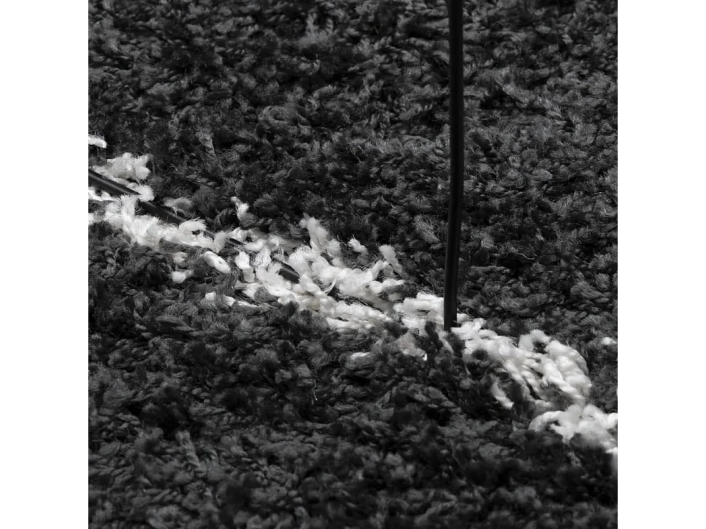 Tapis shaggy à poils longs moderne noir et crème 140x200 cm