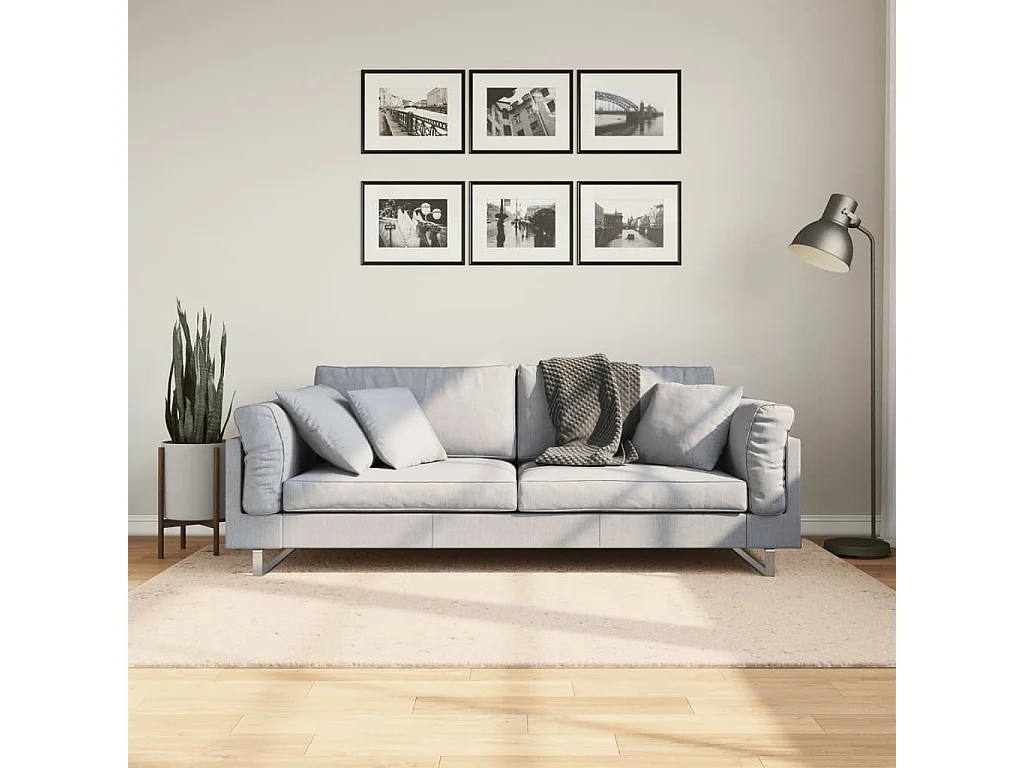 Tapis à poils courts doux et lavable beige 140x200 cm