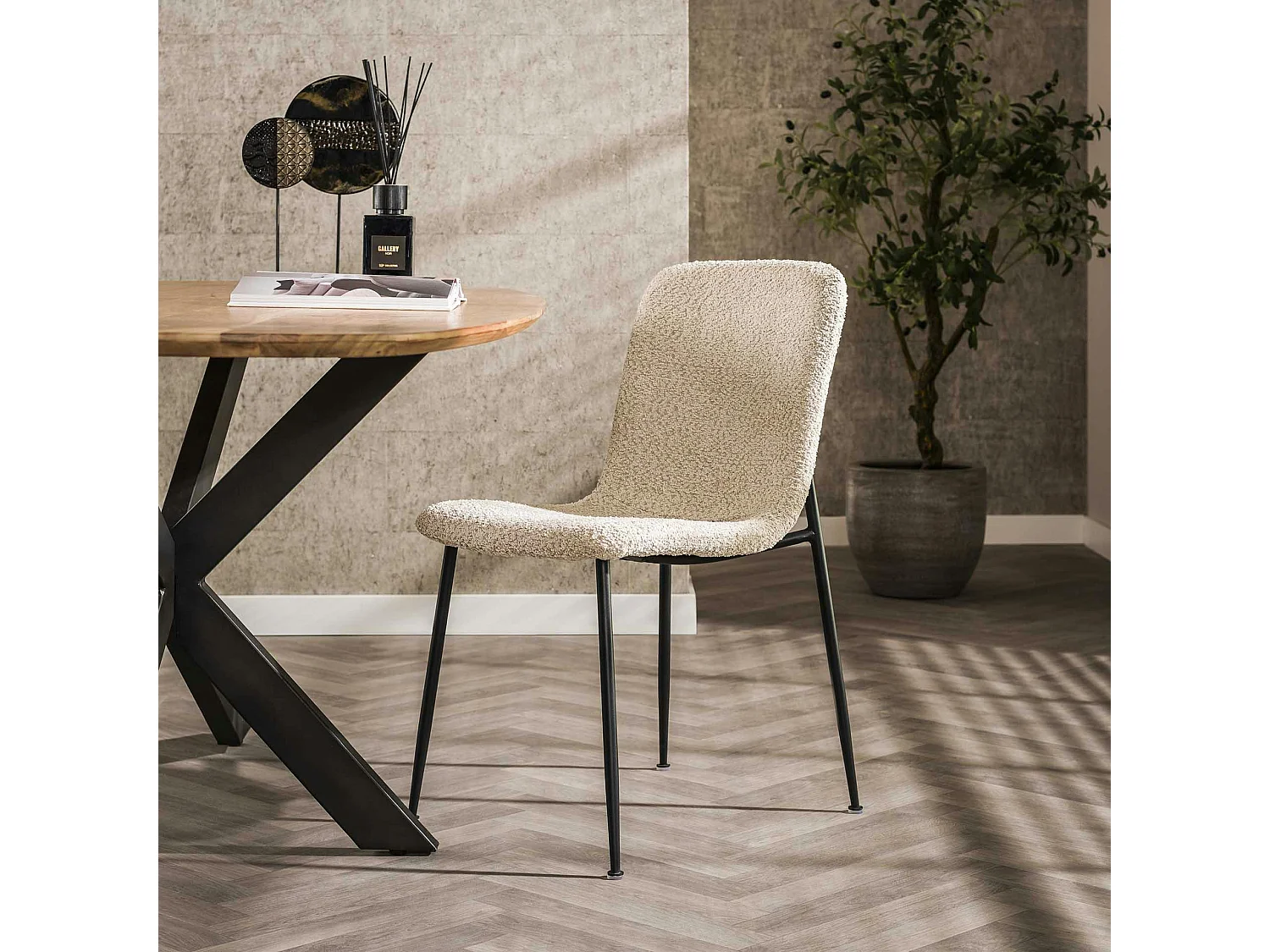 Chaise blanche basique en bouclette (lot de 2) GALWAY