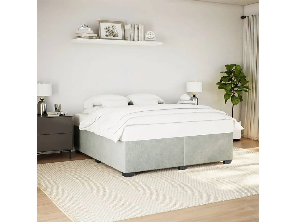 Cadre de lit sans matelas gris clair 180x200 cm velours