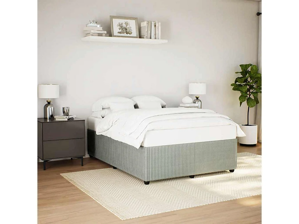 Cadre de lit sans matelas gris clair 140x190 cm velours