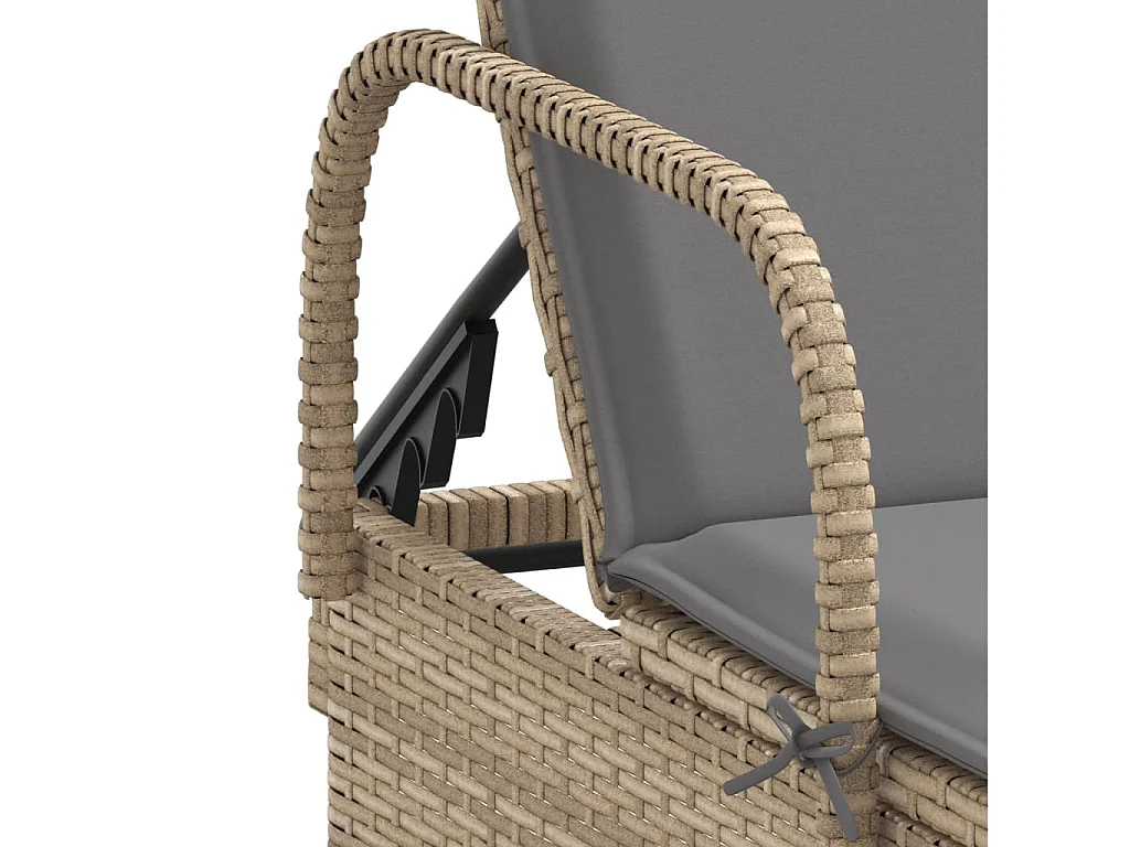 Ligbed met wielen en kussen poly rattan beige