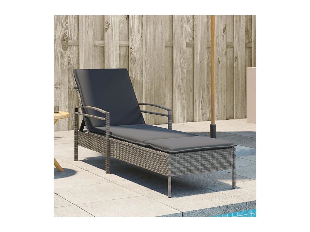 Sonnenliege mit Auflage Grau 63x200x81 cm Poly Rattan