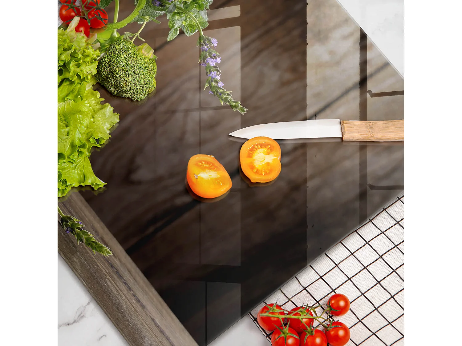 Rechteckiges Küchenbrett aus Glas, 80x52 cm Pflanzen, Kräuter und Holz