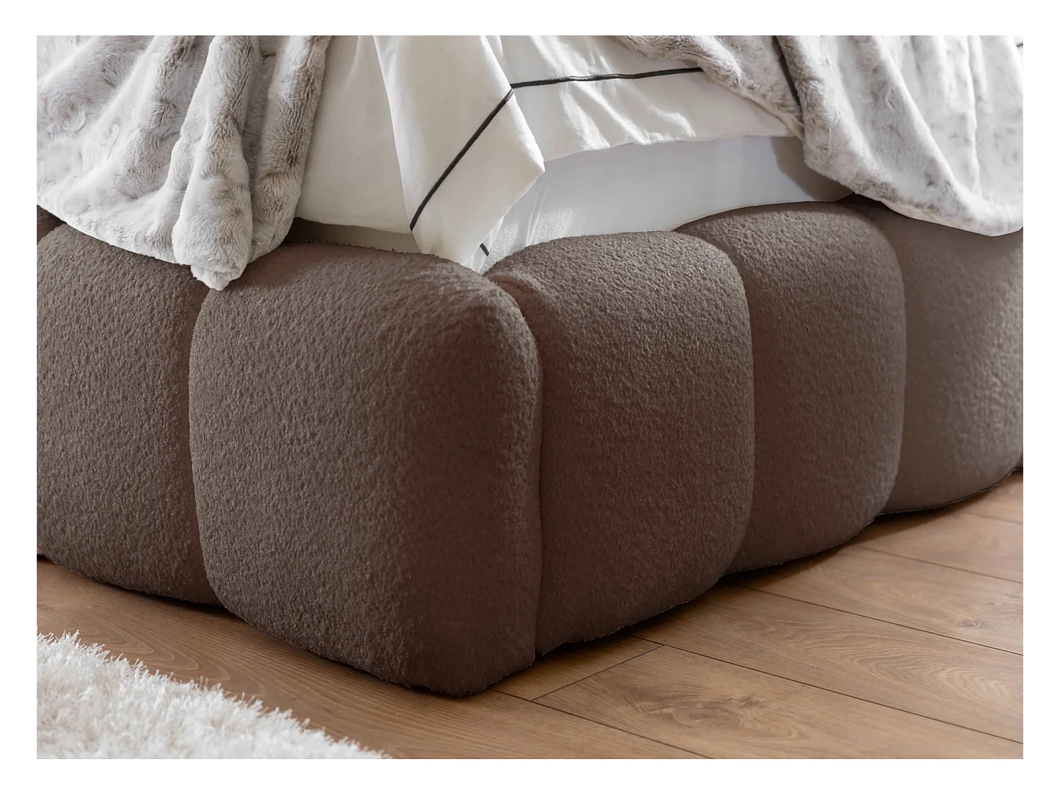 Lit capitonné double - 160x200 cm - en bouclette marron clair - CANDE