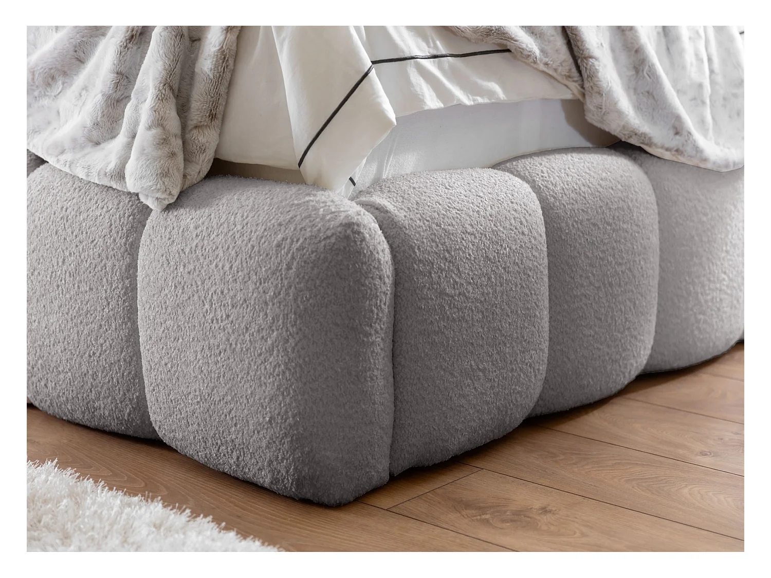 Lit capitonné double - 160x200 cm - en bouclette gris clair - CANDE