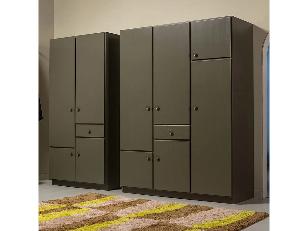 Alfie - Armoire 4 portes 1 tiroir en bois H210cm - Vert