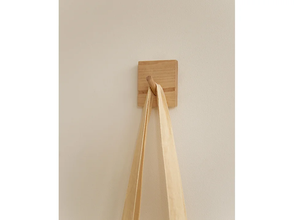 Appendiabiti da parete in legno massello in tono marrone chiaro. 6x8cm - KATE - DECOWOOD