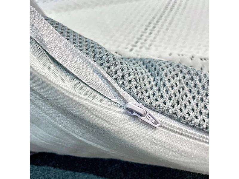 Surmatelas 140 x 190 cm mousse mémoire de forme et gel AirFeel™ – LUNA