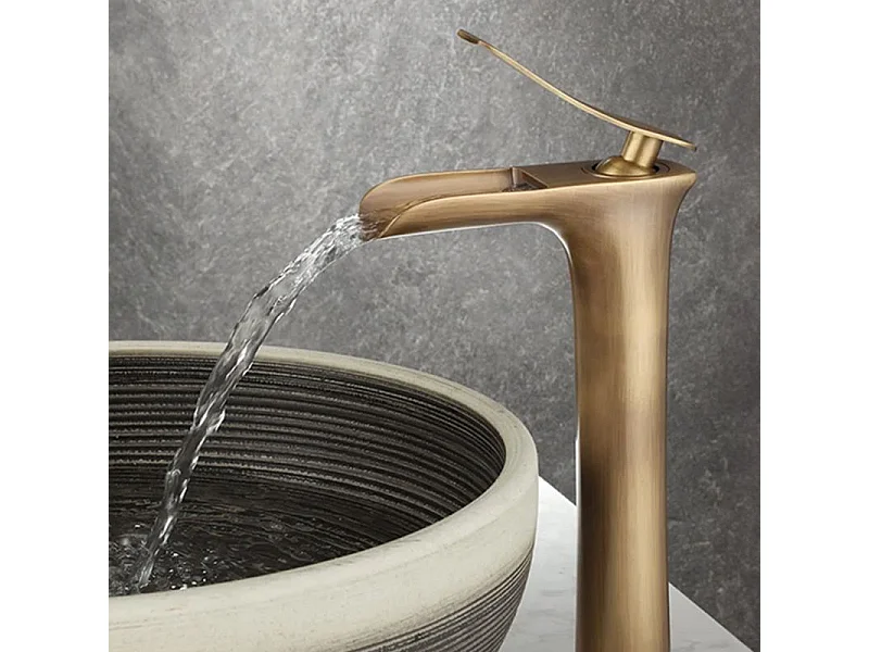 Rubinetto Da Lavabo Rea Laguna High Gold