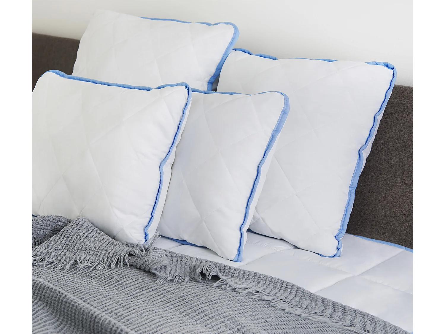 Mister Sandman Microvezel Kussen 80x80 cm– Comfortabel, Ondersteunend en Anti-Allergisch