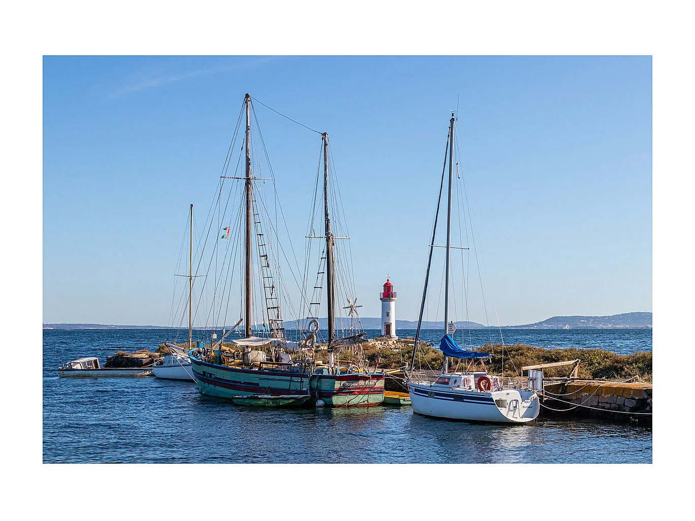 Tableau sur toile port de Saint-Aunes 65x97 cm