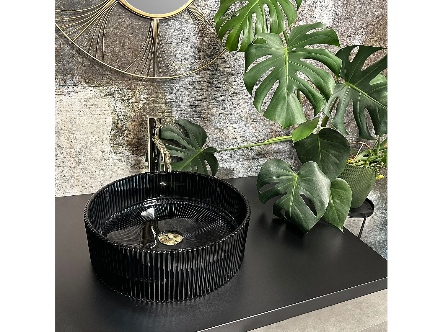 Lavabo Da Appoggio Rea Ingrid Black