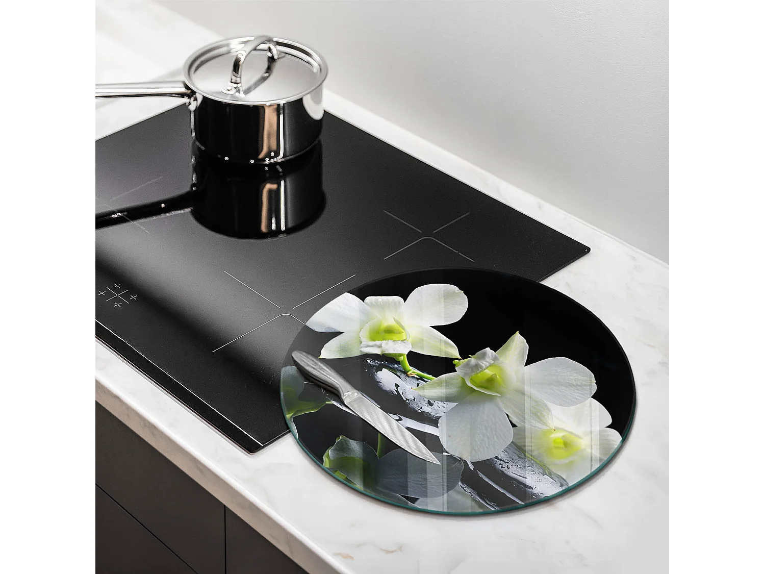 Planche de cuisine ronde en verre, 40 cm Fleurs blanches dans l'eau zen