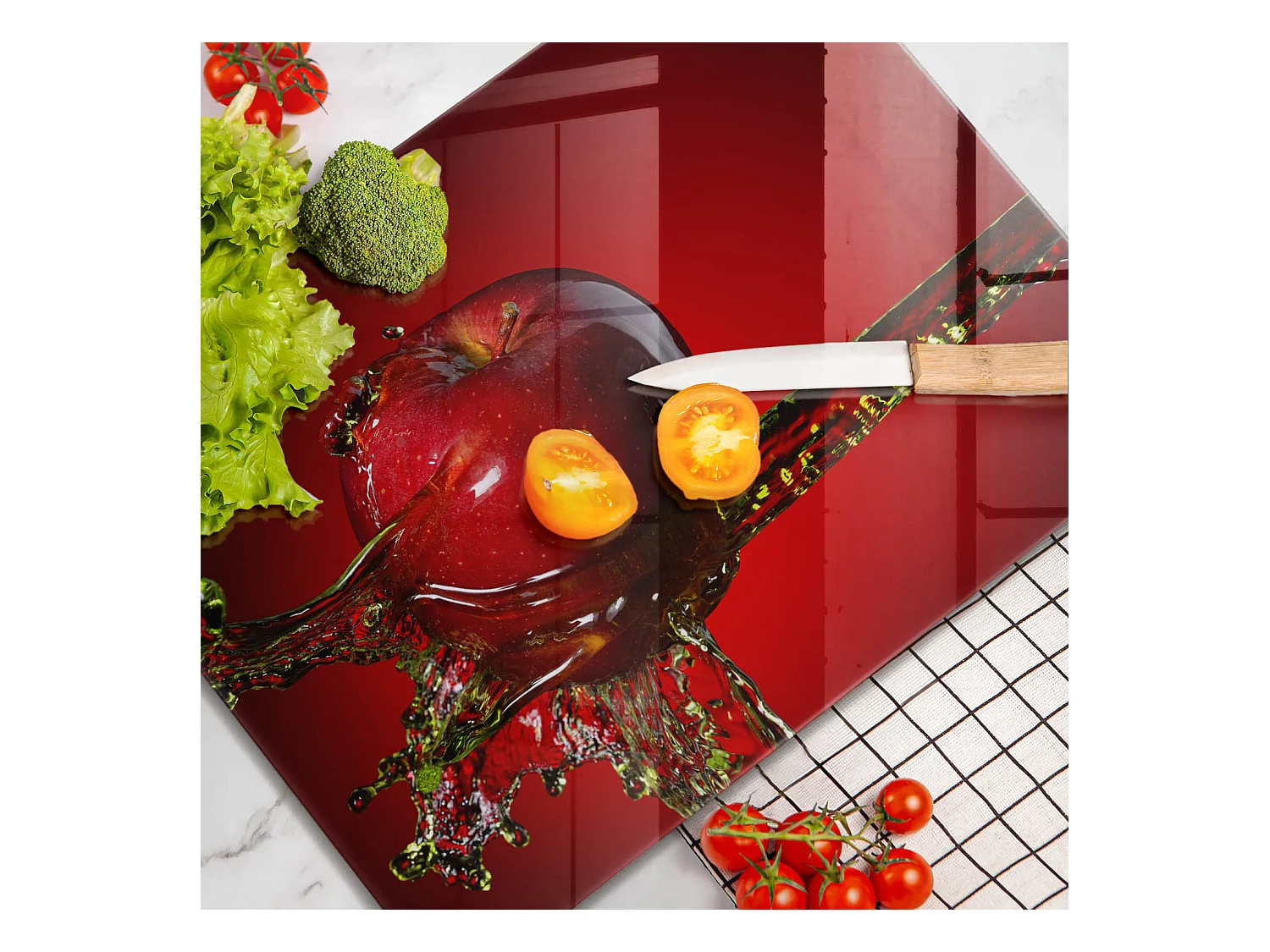 Planche de cuisine rectangulaire en verre, 52x40 cm Pomme dans l'eau